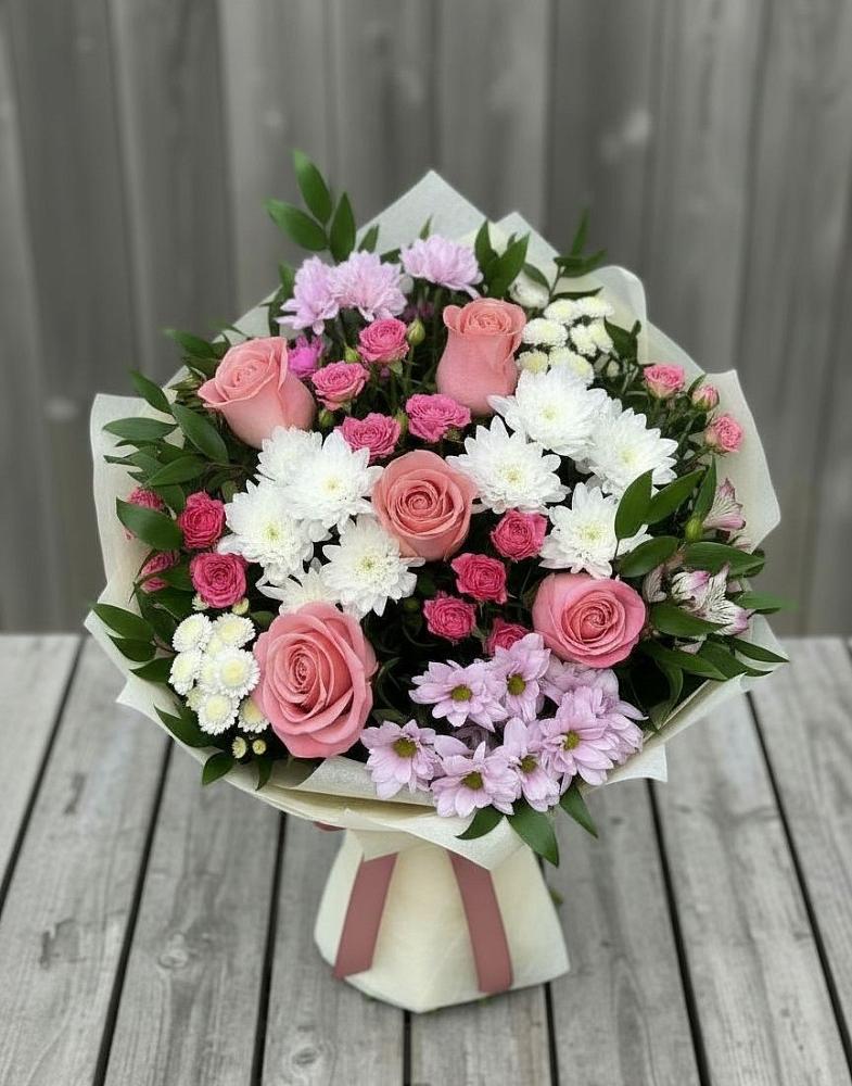 Букет цветов из: Альстромерии, Гвоздики, Розы и Хризантемы в Курджиново