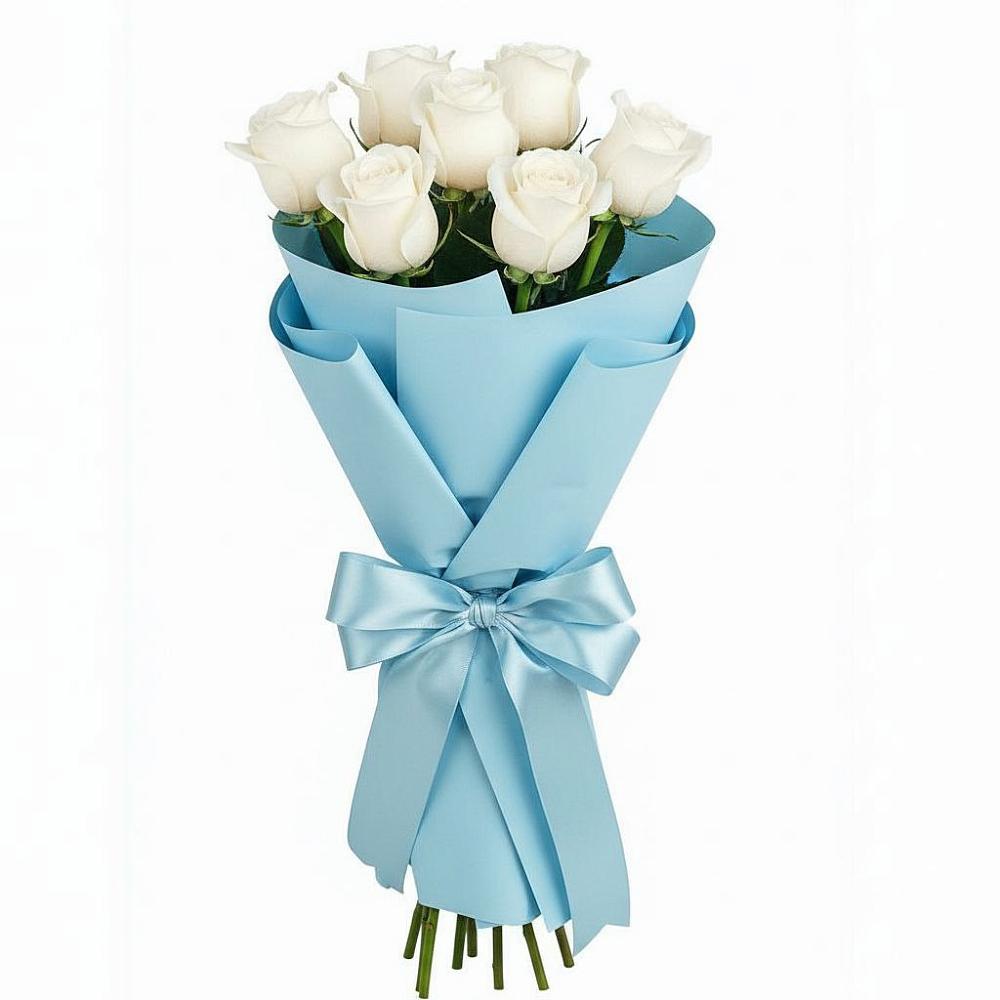 Букет 7 белых роз Проуд в Курджиново