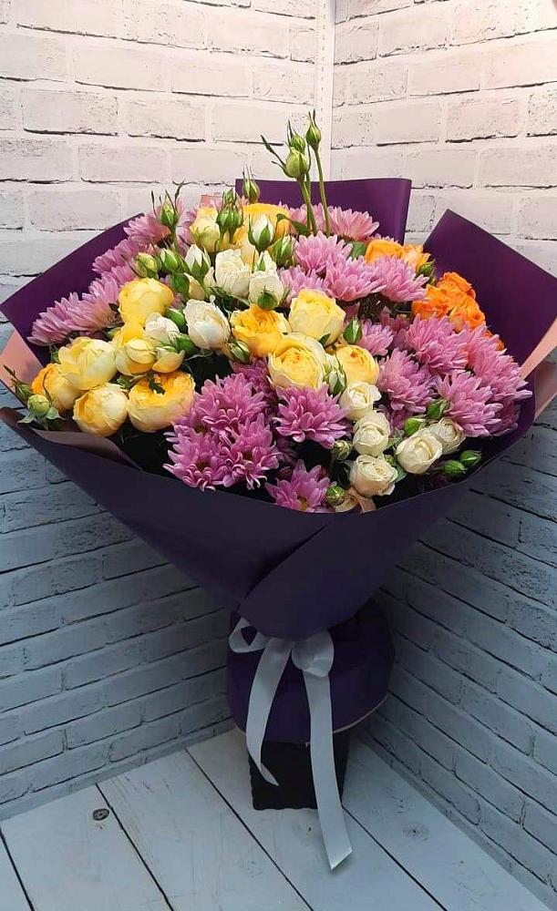 Букет цветов из: Хризантемы и Розы в Курджиново