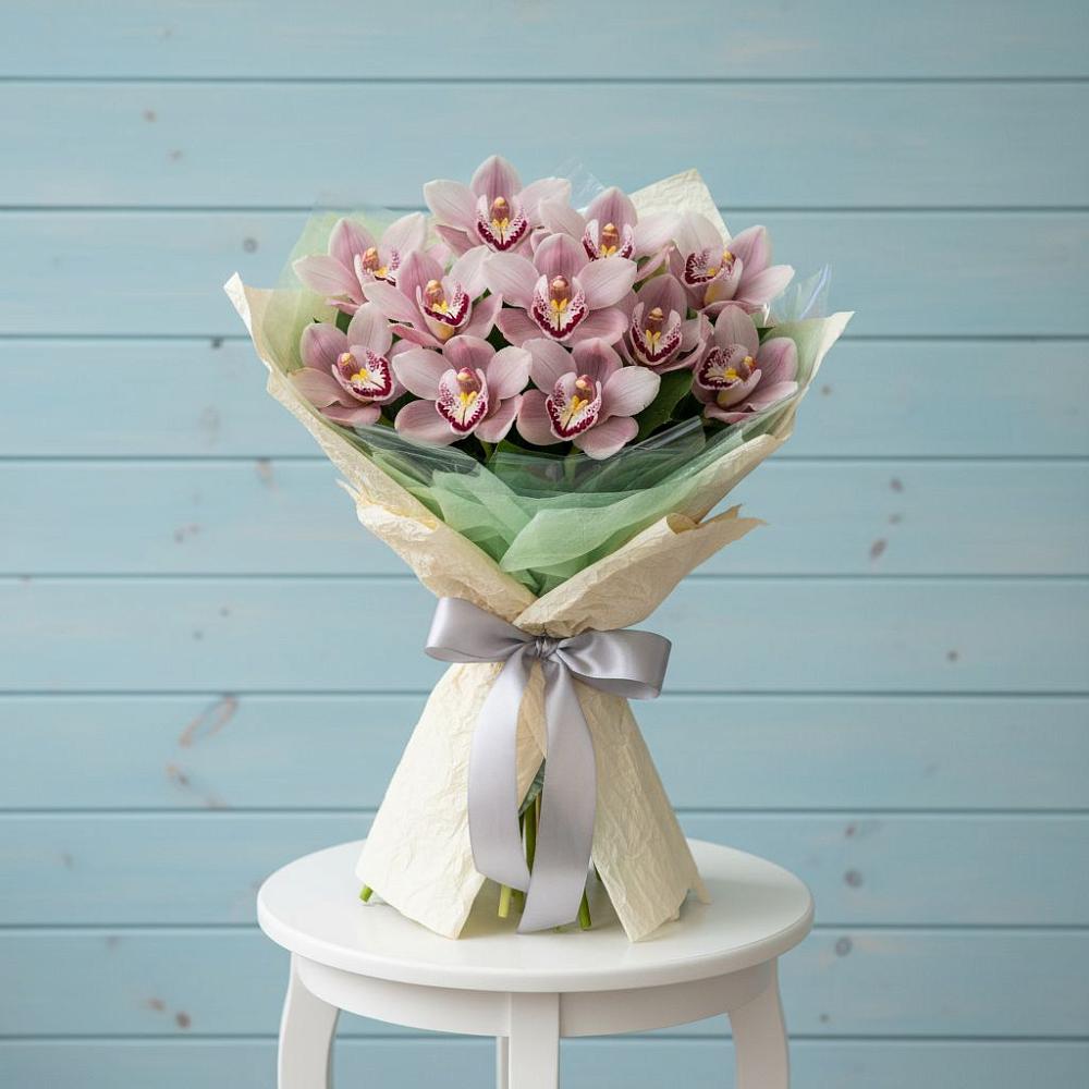 Букет цветов из: Орхидеи и Розы в Курджиново