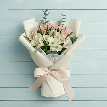 Букет цветов из:  Альстромерии #REPLACE_PRED# Курджиново