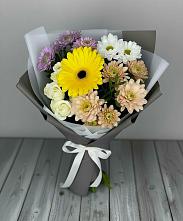 Букет цветов из:  Розы, Герберы и Хризантемы в Курджиново