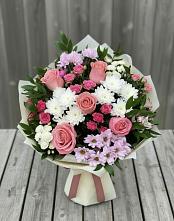 Букет цветов из:  Альстромерии, Гвоздики, Розы и Хризантемы #REPLACE_PRED# Курджиново