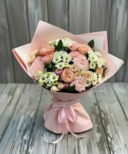 Букет цветов из:  Гвоздики, Розы и Хризантемы в Курджиново