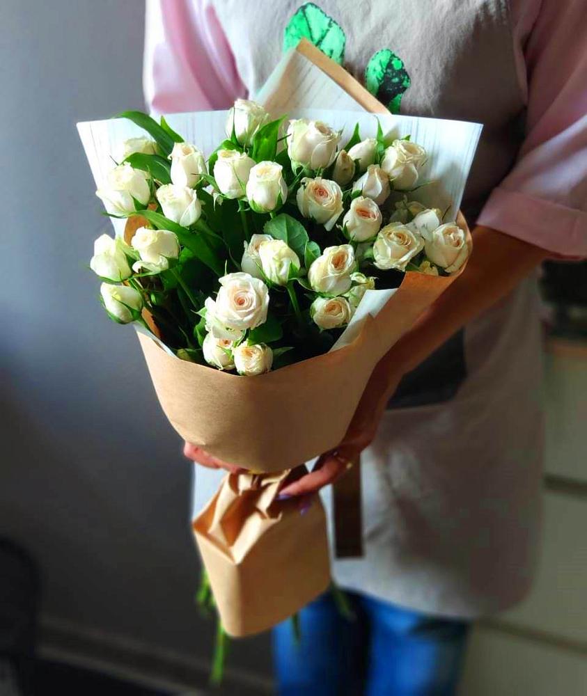 Букет цветов из: Розы в Курджиново