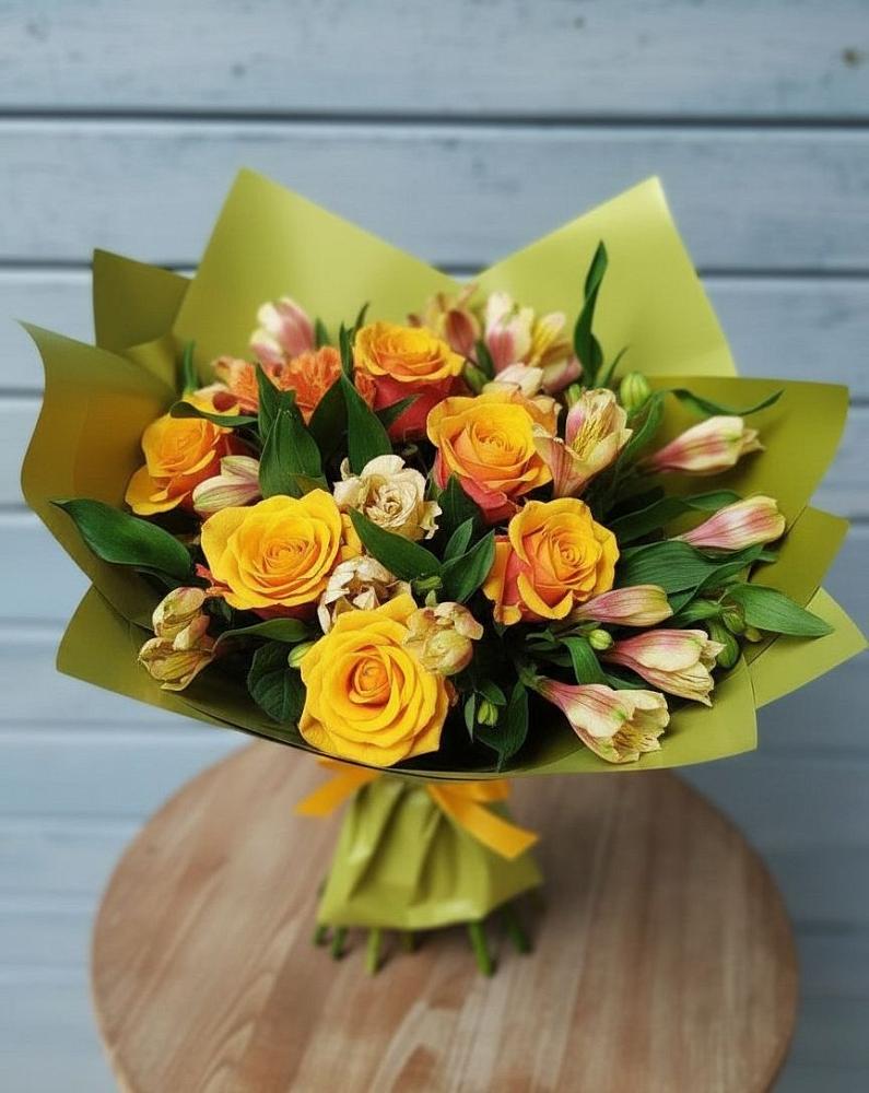 Букет цветов из: Альстромерии и Розы в Курджиново