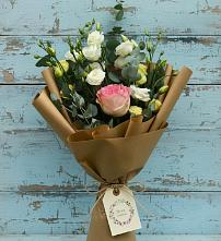 Букет цветов из:  Розы и Лизиантусы #REPLACE_PRED# Курджиново